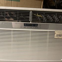 24,000 BTU Heat And Air Ac Unit