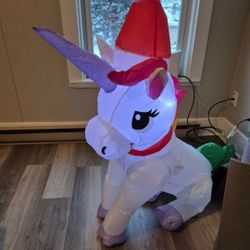 Inflatable Christmas Decorations 