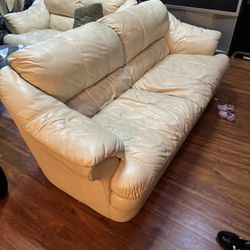 White Leather Couches For Sale  ( NEED GONE)