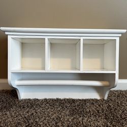 Pottery Barn Towel Holder And Cubbies