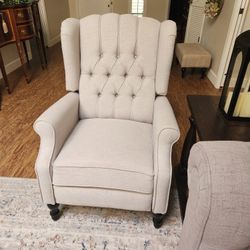 Pretty Light Gray Recliner