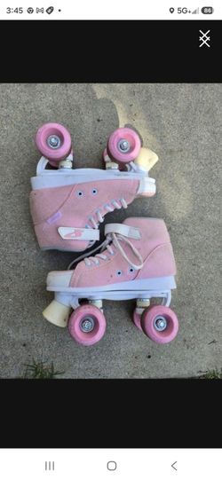Roller skates, size 4