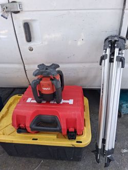HILTI PR  30 AVS 12V 2PILAS  Y CARGADOR