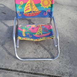 Foldable Beach Chair $12.00