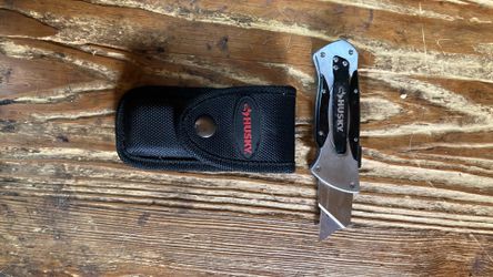HUSKY RAZOR KNIFE w/case