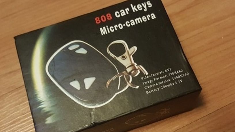 808 Car Keys: Keychain Micro Camera