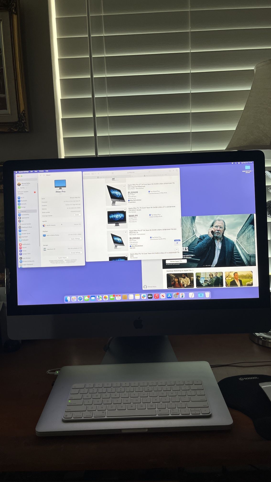 iMac Pro 27 8 core Intel Xeon W 3.2 GHz 32GB Memory 1TB HD, Cracked Corner Screen