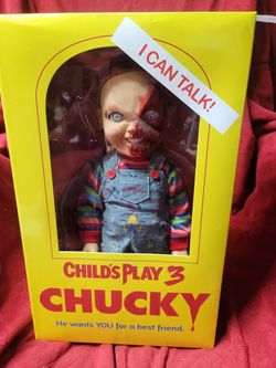 Child's Play 3 Chucky Mezco Talking Doll