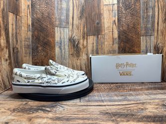 NEW Vans X Harry Potter Marauder’s Map Classic Slip On Unisex Kids Size 13.5
