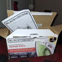 New Black+Decker Vapor Facil iron. Easy steam, Compact iron 2× Smoother Gide 