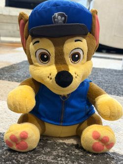 PAW Patrol, Bedtime Plush Chase with Reversible Outfit