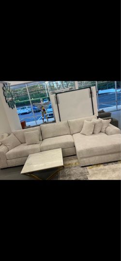 Off white sectional/cream