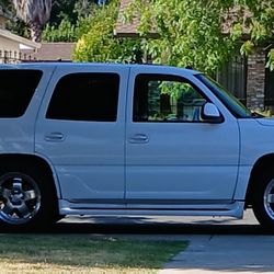 2004 GMC Yukon