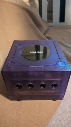 GameCube Upgraded  w/ extras
