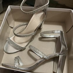 Silver Wedding Shoes Size 7.5