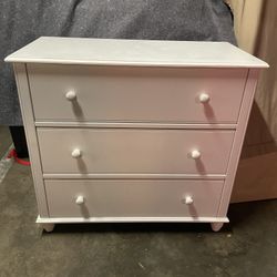 Land of Nod / Crate & Barrel Jenny Lind 3-Drawer Dresser – White Solid Wood