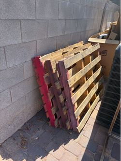 FREE Pallets