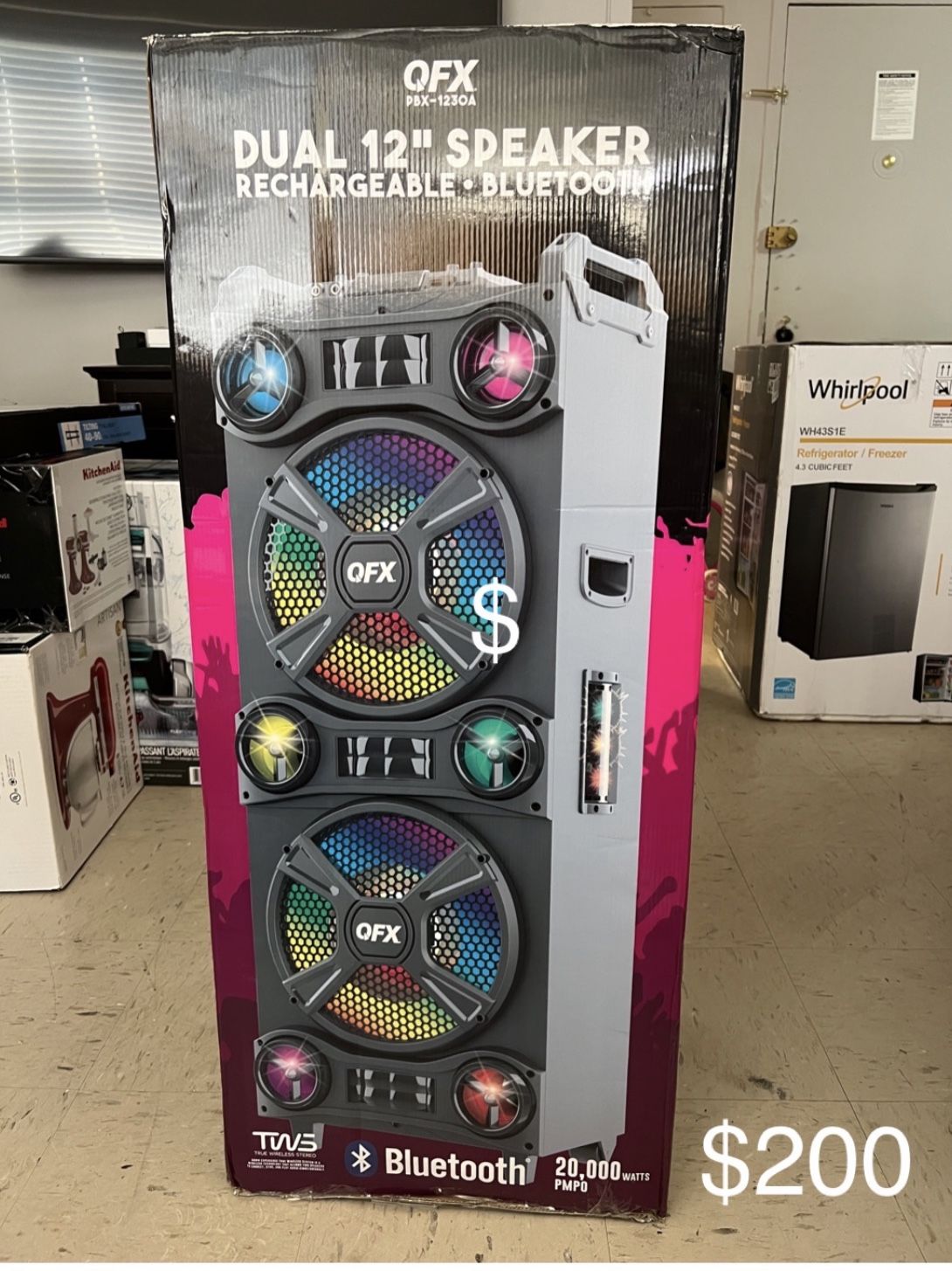 Dual 12 Inch Speaker Rechargeable And Bluetooth