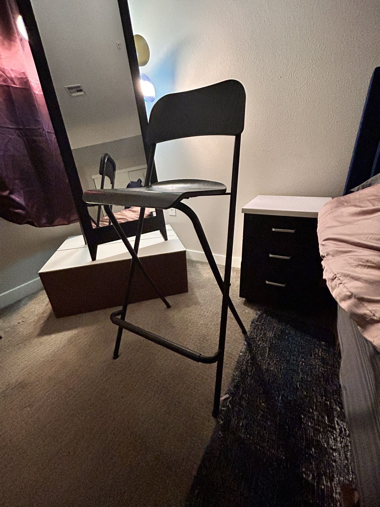 Tall Bar / Make-up Stool Black