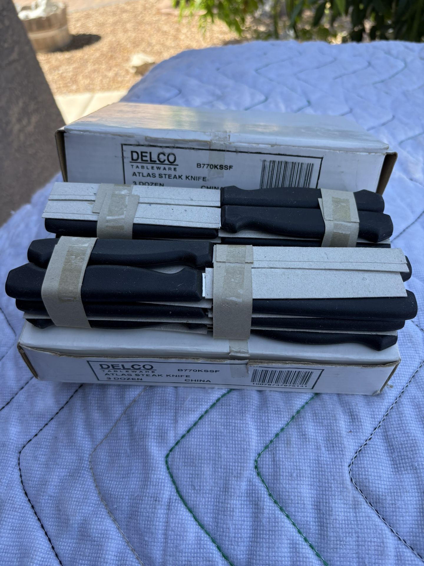 New 5 Dozed Steak Knives By Delco