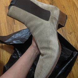 Saint Laurent Chelsea Boots, Size 46