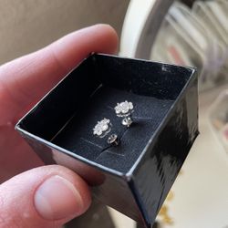 Diamond Earrings 