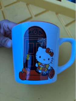 Hello kitty coffee cup