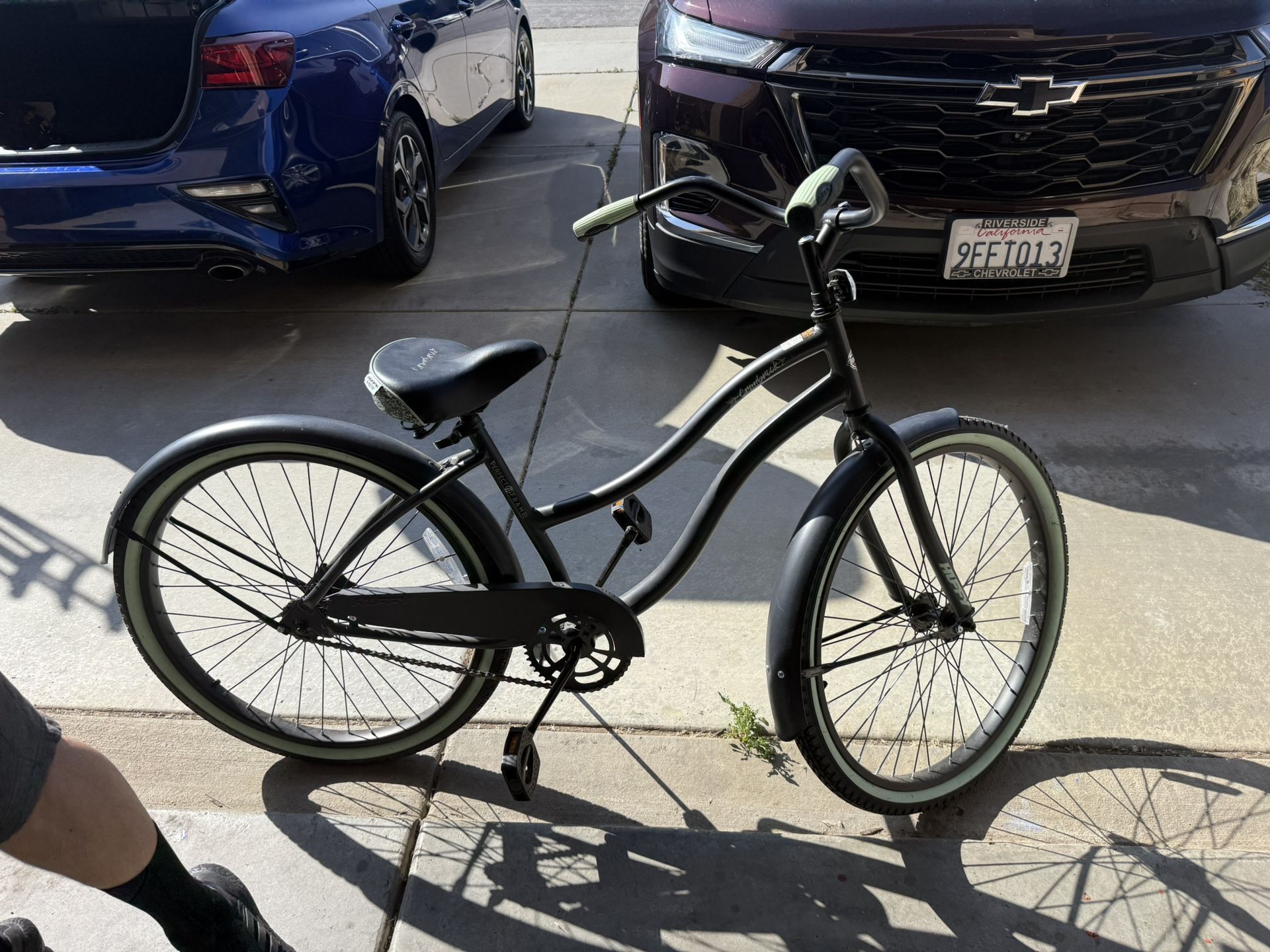 Huffy 26 Inch Cranbrook Women's Comfort Cruiser Bike