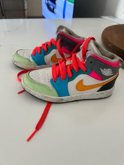 Boys shoes