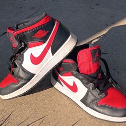 Nike AIR JORDAN 1 's
