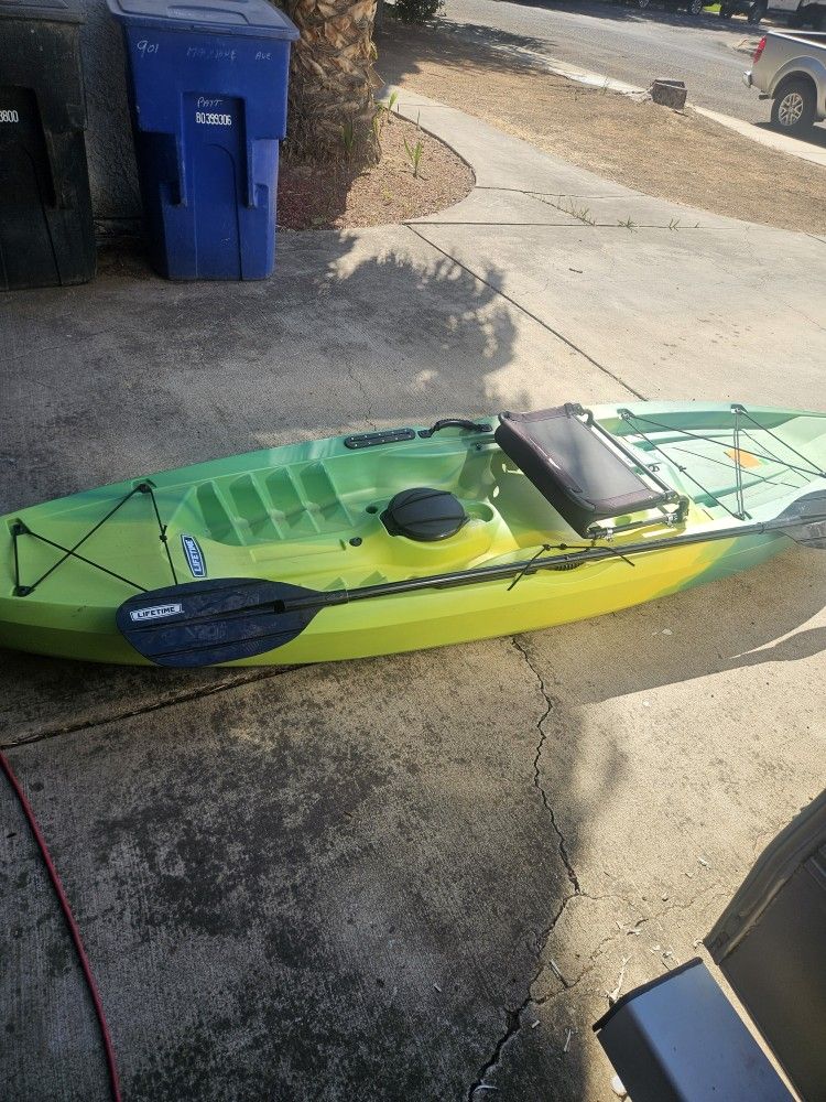 Lifetime Kayak