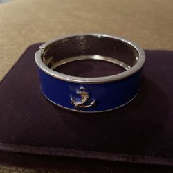 Vintage Blue And Gold Tone Magnetic Bracelet