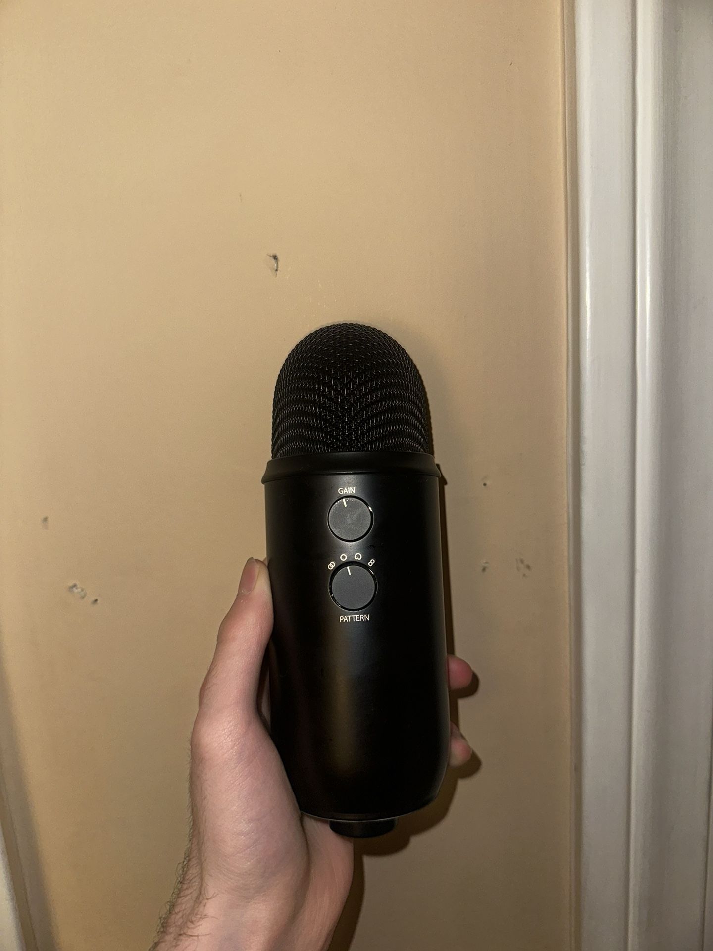 Blue Yeti For Creators Microphone Blackout