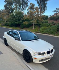 2003 BMW 325i