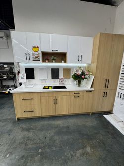 Showroom Kitchen Cabinet Set w/ Countertop – $1,800