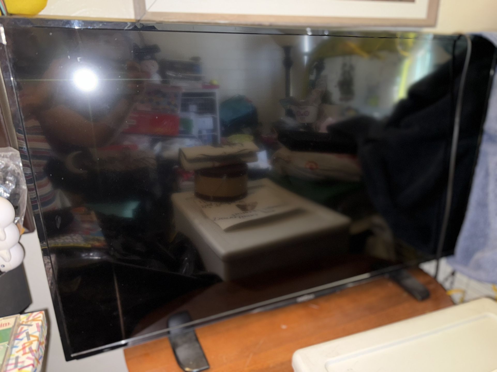 INSIGNIA TV 