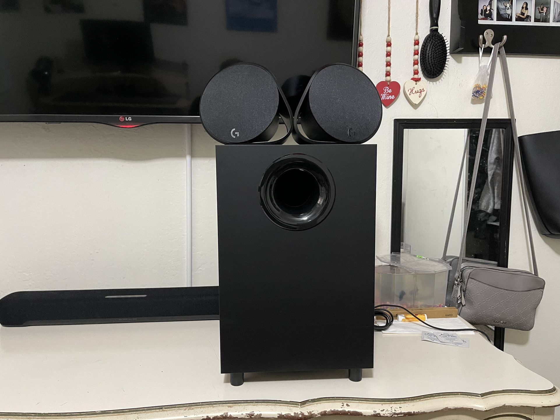 Logitech G560 Speakers 