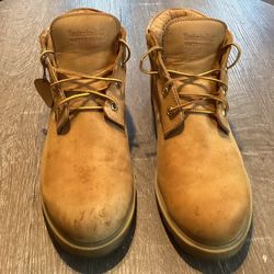 Timberland Classic Waterproof Chukka Boots Wheat  Size 11.5