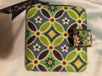 Vera Bradley nabyblue and green wallet