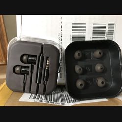 Earphones, Headphones,earbuds 