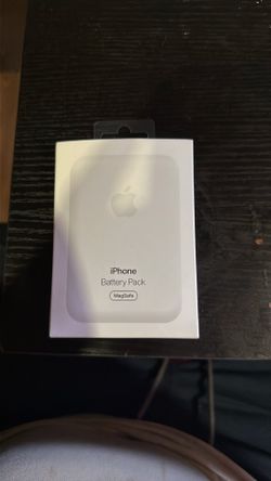 iPhone battery pack MagSafe