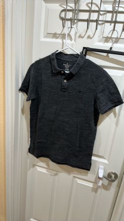 Médium men’s dark gray polo