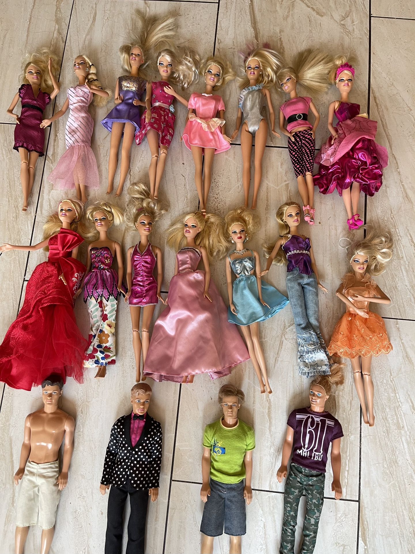 collection of Mattel barbies dolls 