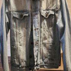 Denim Jacket w/ Fur Collar