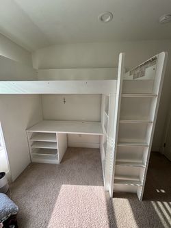 Children’s Bed Desk