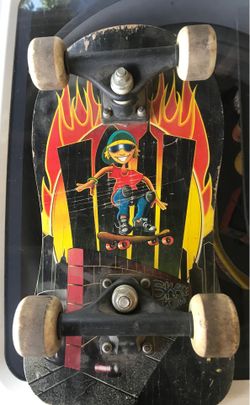 Vintage short skate king 18”