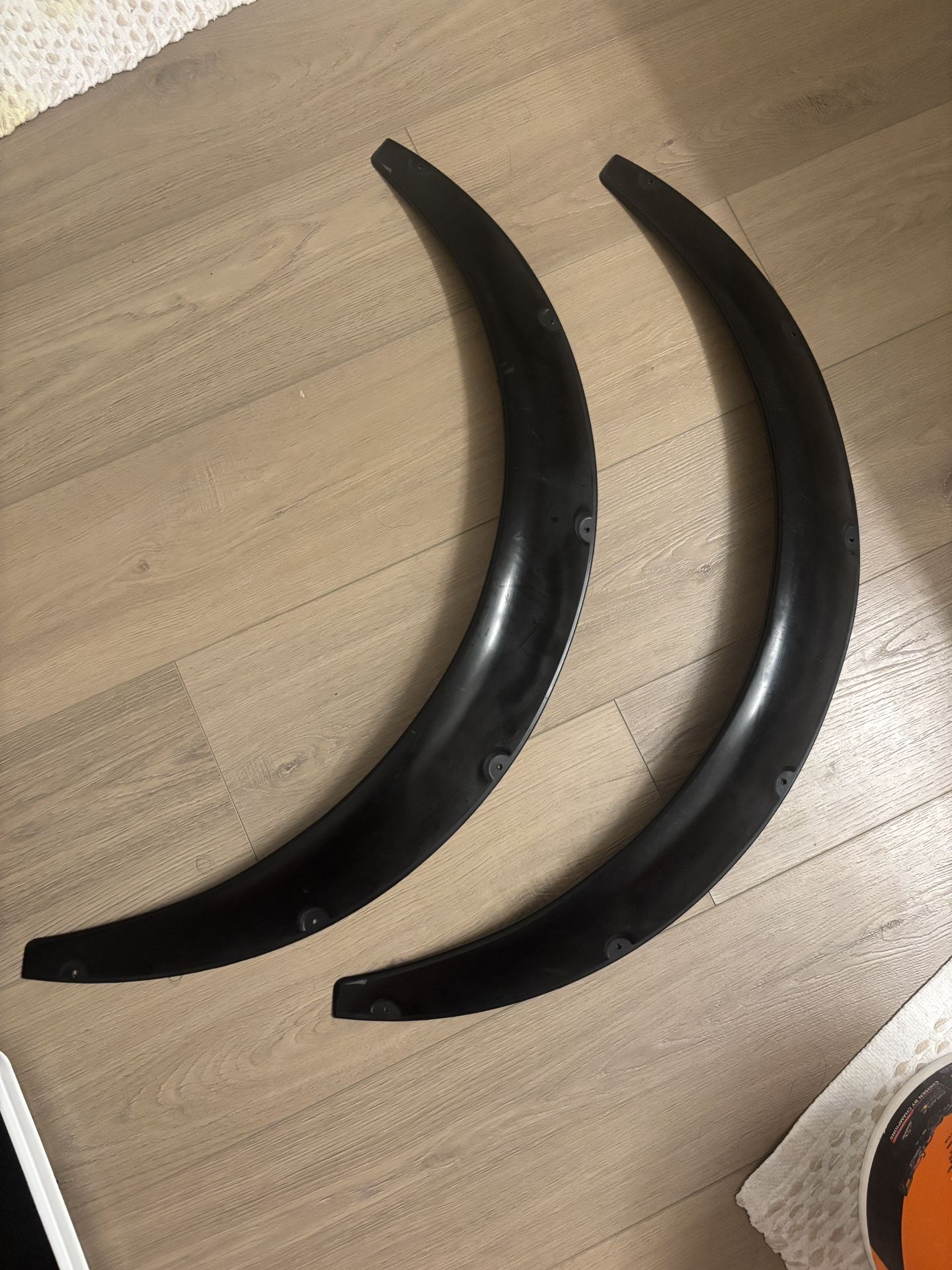 Universal Car Fenders 