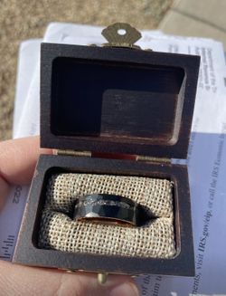 Men’s tungsten Wedding band