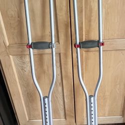 Pair of Guardian Adjustable Crutches