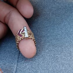14k Gold Ring 